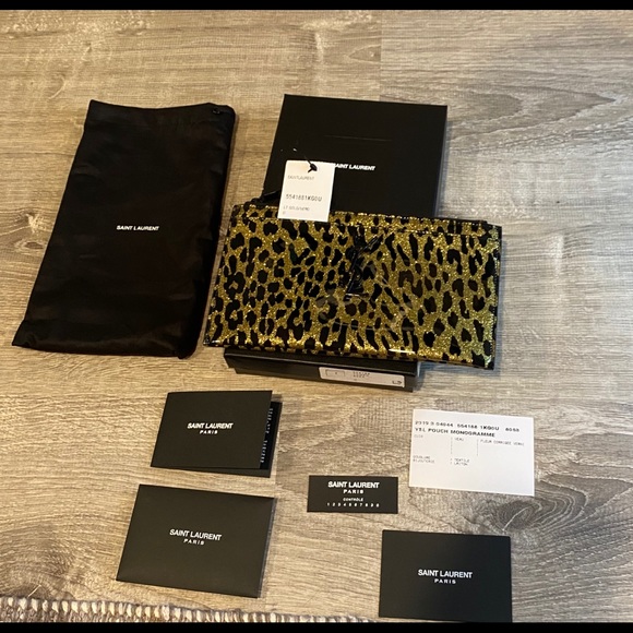 NWT Yves Saint Laurent leopard print zip up pouch - Picture 2 of 5